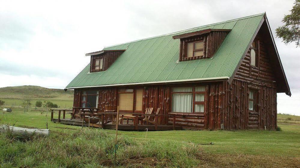 A Log Home At Buffalo Creek Buffeljagsrivier Exterior photo
